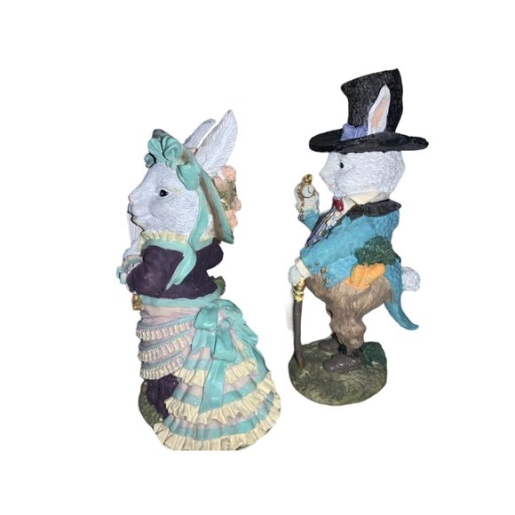 The Victorian Collection Edward & Isobel Carrots Easter Rabbit Figurines - Picture 4 of 9